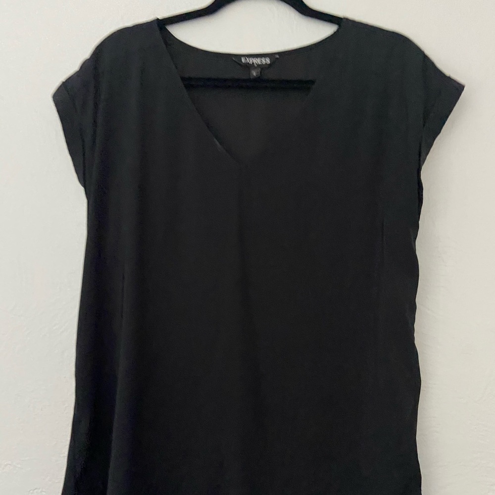 EXPRESS Blouse Roll Sleeve Satiny Size L